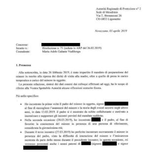 [VIDEO] Trauma fils de 5 ans et sa mère! Qui établit le droit de la famille en Suisse? Le tribunal qui a autorisé la mère à entrer en contact avec l'enfant? Ou la pseudo psychologue Maria Adele Galante Vadilonga, qui manipule de façon scandaleuse de l'ARP?