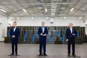[VIDEO] Premier Mateusz Morawiecki: Polskie wysiłki zbrojeniowe, polskie donacje, przekazywanie uzbrojenia na Ukrainę - zostało bardzo docenione w Brukseli